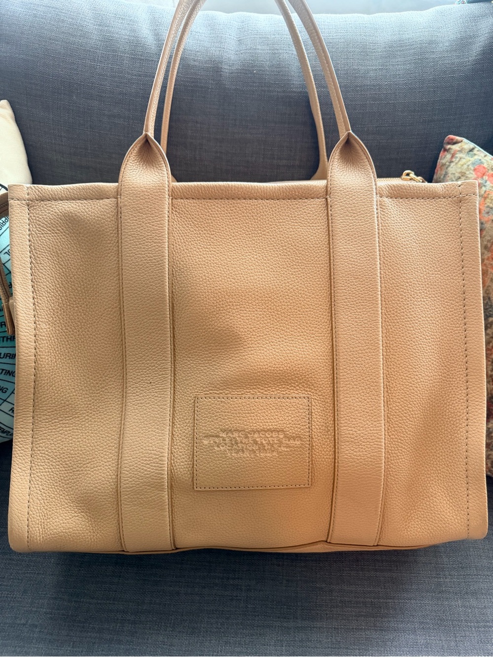 Marc Jacobs Leather Large The Tote Bag - Picture 6 of 10